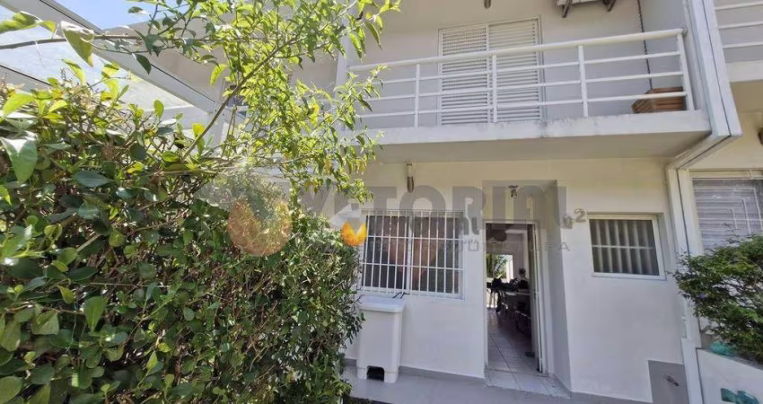 Sobrado com 3 dormitórios à venda, 100 m² por R$ 700.000 - Cigarras - São Sebastião/SP