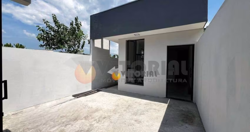 Casa com 2 dormitórios à venda, 60 m² por R$ 375.000,00 - Tinga - Caraguatatuba/SP