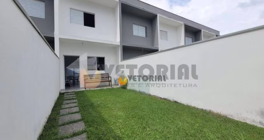 Sobrado com 2 dormitórios à venda, 59 m² por R$ 365.000,00 - Golfinho - Caraguatatuba/SP
