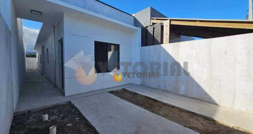Casa com 2 dormitórios à venda, 62 m² por R$ 350.000,00 - Balneário dos Golfinhos - Caraguatatuba/SP