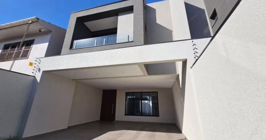 Casas/Sobrados | Sobrados, Maria Luiza em Cascavel/PR
