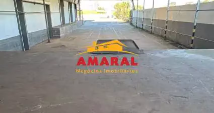 Barracão / Galpão / Depósito para alugar na Rua Romanato Domenico, Vila Maluf, Suzano