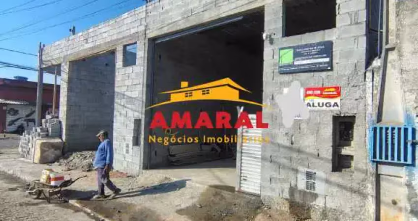Sala comercial para alugar na Avenida Taiaçupeba, Vila Nova Urupês, Suzano