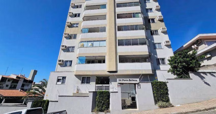 Apartamento com 3 dormitórios à venda, 90 m² por R$ 565.000,00 - Escola Agrícola - Blumenau/SC