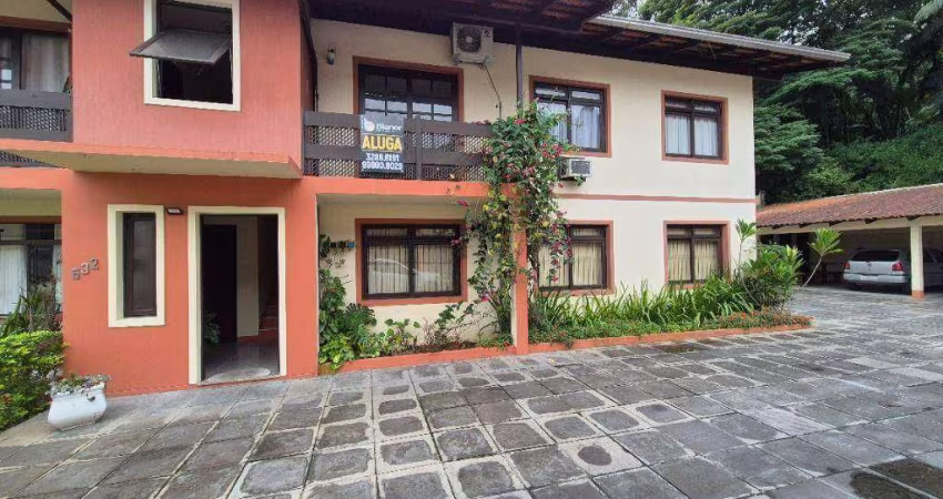 Apartamento com 3 dormitórios para alugar, 100 m² por R$ 2.330,00/mês - Asilo - Blumenau/SC