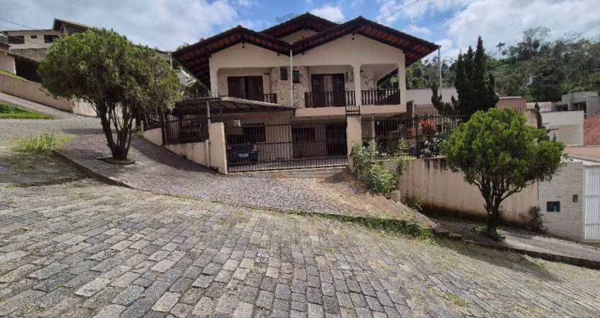 Casa com 3 dormitórios à venda, 350 m² por r$ 1.100.000,00 - escola agrícola - blumenau/sc