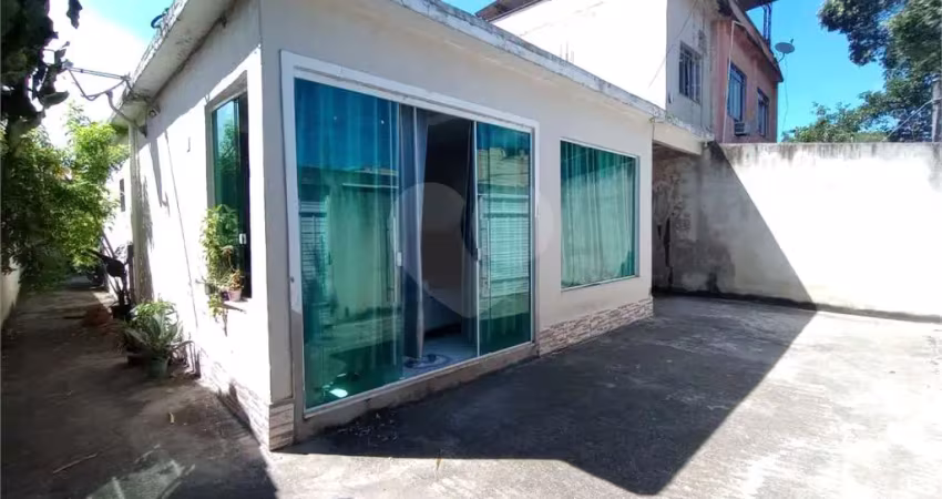 Casa com 2 quartos à venda na Ivatuva, Campo Grande, Rio de Janeiro