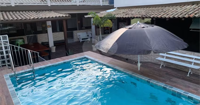 Casa com 4 quartos à venda em Santana - RJ
