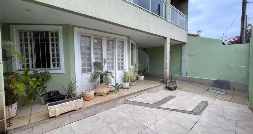 Casa com 3 quartos à venda na Osvino Ferreira Alves, Campo Grande, Rio de Janeiro