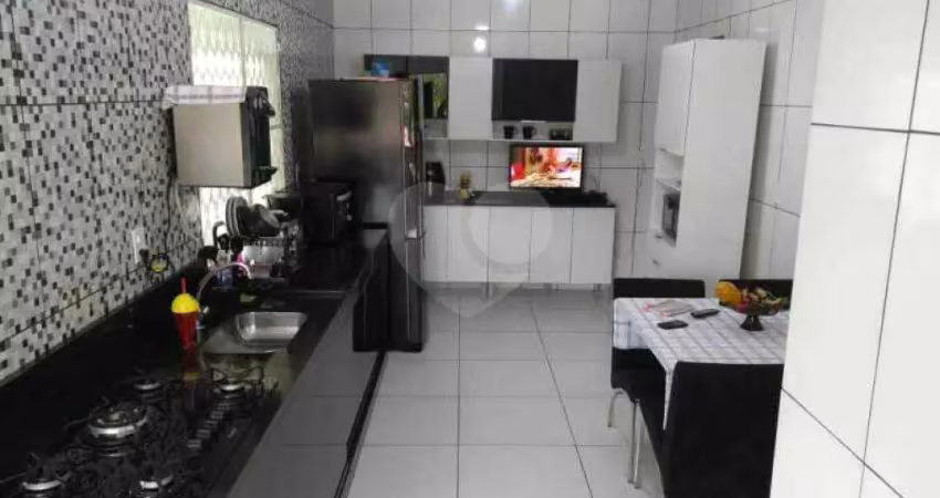 Casa à venda em Campo Grande - RJ