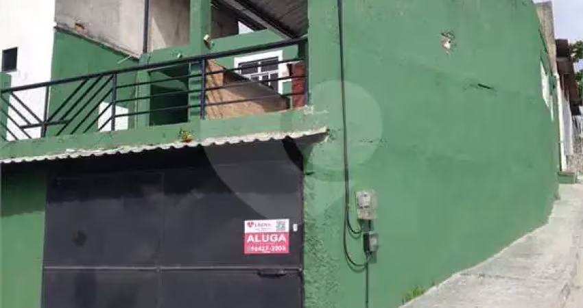 Casa com 2 quartos para alugar na Caminho da Posse, Santíssimo, Rio de Janeiro