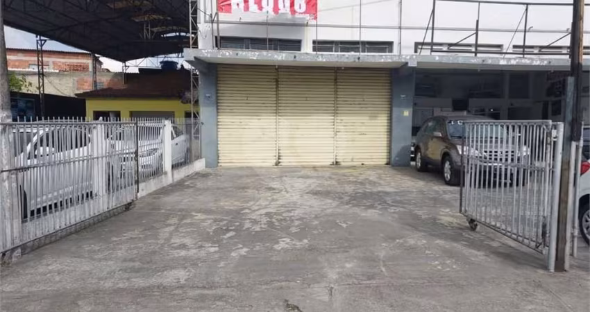 Salão Comercial para locação em Campo Grande - RJ