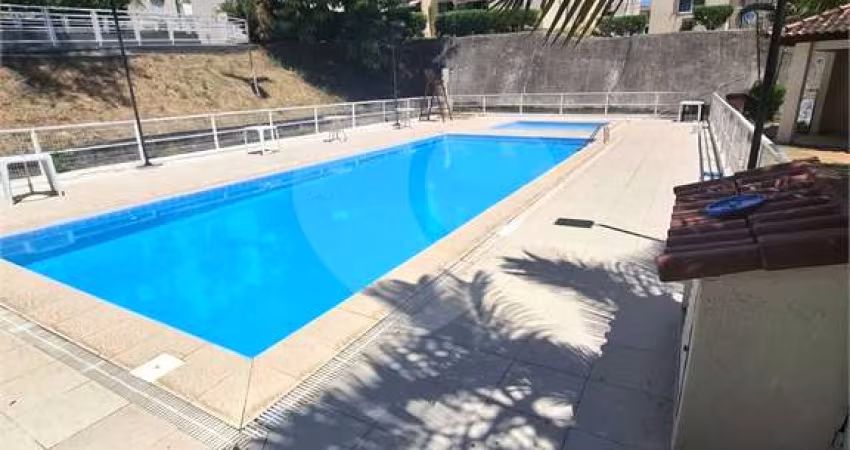 Apartamento com 3 quartos à venda em Campo Grande - RJ