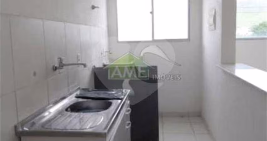 Apartamento com 2 quartos para locação em Campo Grande - RJ