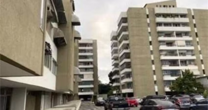 Apartamento com 3 quartos à venda em campo grande - rj