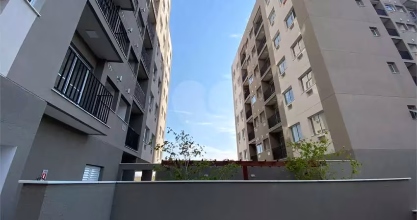 Apartamento com 2 quartos para alugar na Rua Vítor Alves, Campo Grande, Rio de Janeiro