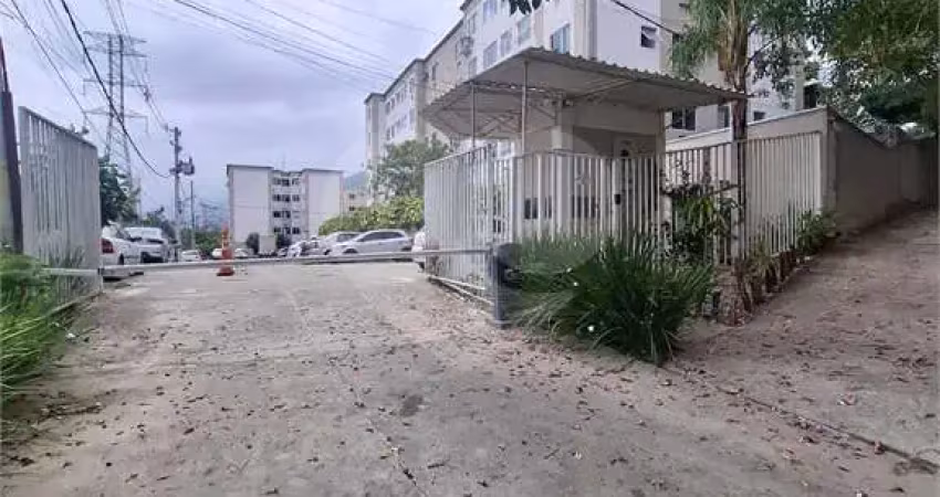 Apartamento com 2 quartos à venda na General Moreira Lima, Guaratiba, Rio de Janeiro