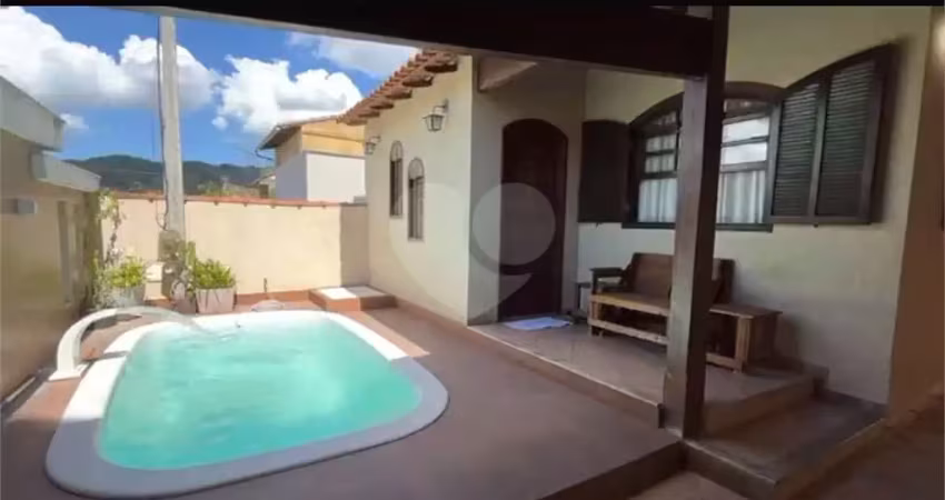Casa com 3 quartos à venda na Dinamarca, Campo Grande, Rio de Janeiro