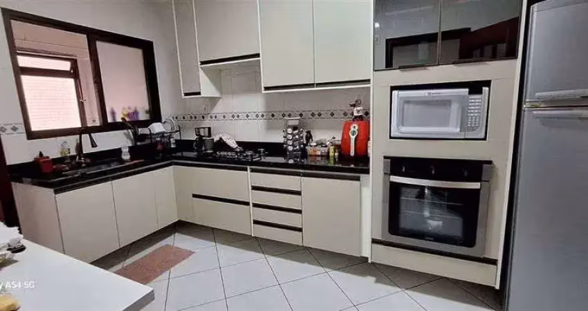 Apartamento para venda com 2 quartos sendo uma suite em guilhermina - praia grande - sp