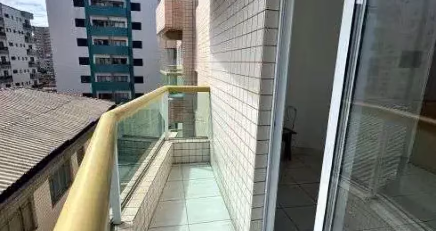 Apartamento um dormitório com sacada vila tupi praia grande sp