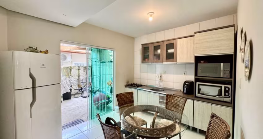 Casa com 2 quartos à venda na Arco Iris, 61, Potecas, São José