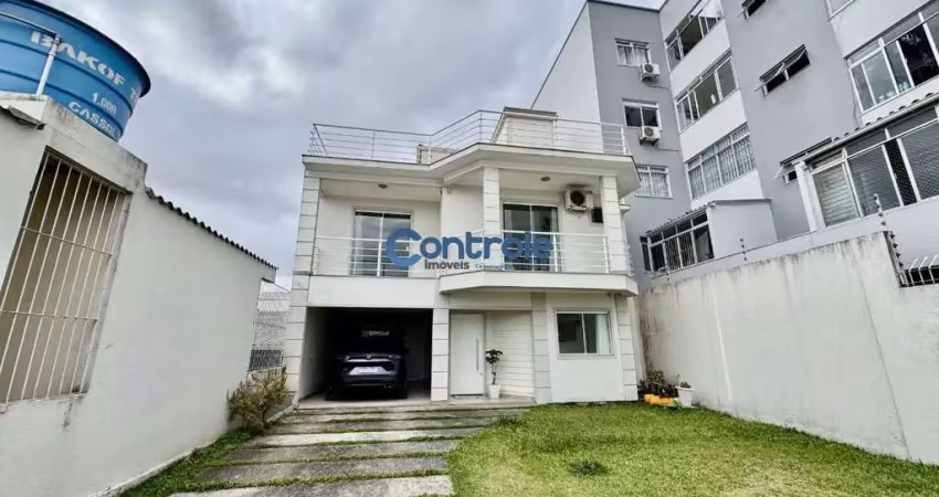 Casa com 3 quartos à venda na Rua José de Araújo, 27, Barreiros, São José