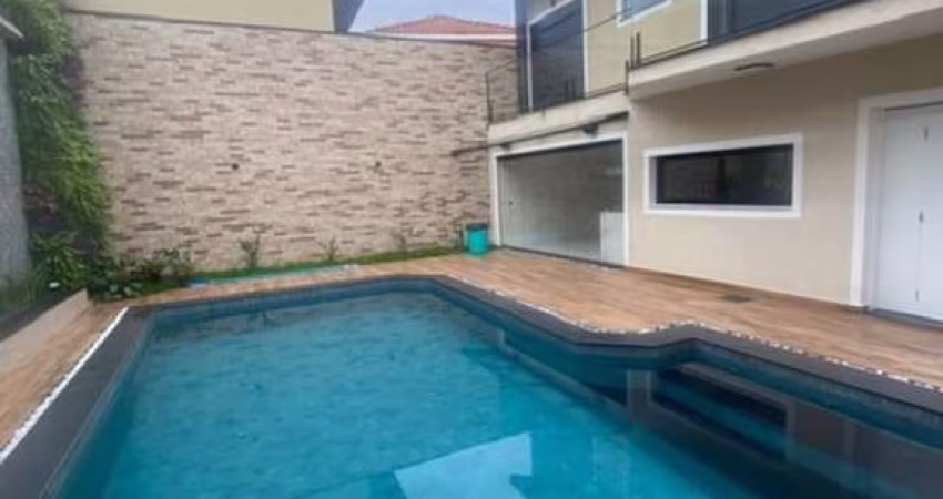 LUXO E SOFISTICAÇÃO EM ÓTIMO LOCAL DE GUARULHOS, SOBRADO DE ALTO PADRÃO NOVO, PLANTA MODERNA, COMPOSTO POR 03 SUÍTES, 06 VAGAS !!