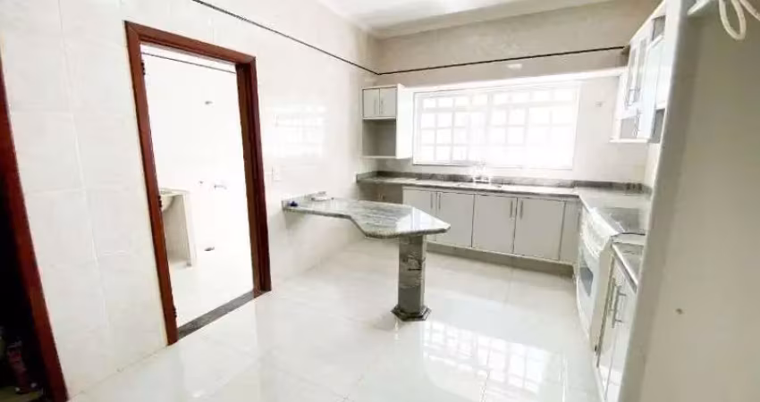 Casa com 4 dormitórios de 260m² no bairro são josé em franca/sp