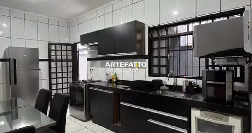 Casa com 2 dormitórios no prolongamento angela rosa