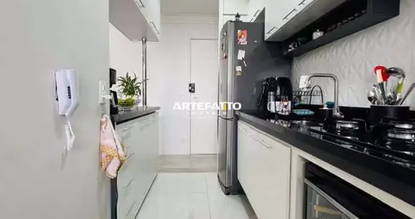 Apartamento 65 mts com 2 dorms 1 suíte 1 vaga. planejados.