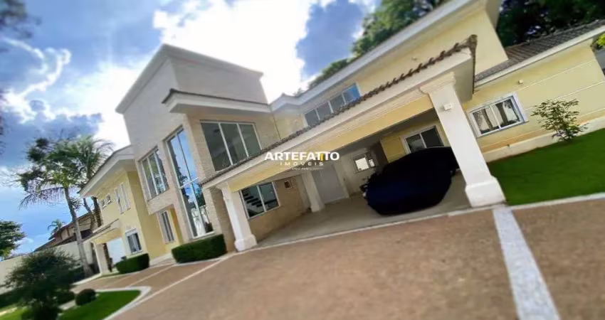Alugo linda casa com 7 dormitórios, sendo 4 suítes e 8 banheiros
