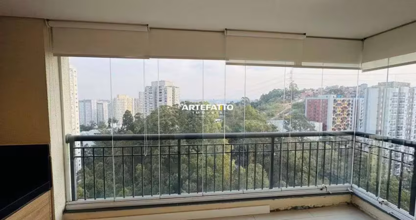 Mobiliado 2 dormitórios, sendo 1 suíte com cama de casal e armários planejados