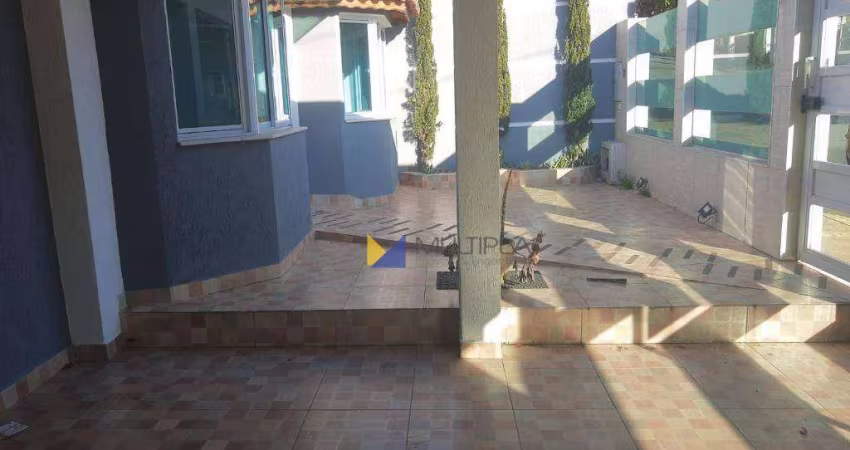 Casa com 3 dormitórios, sendo 2 suítes,na Vila Galvão , Guarulhos