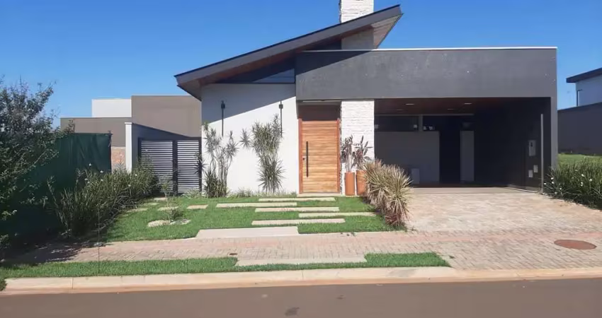 Casa com 3 quartos à venda no Centro, Cambé 