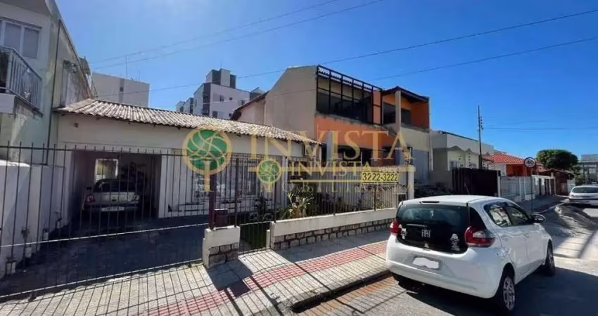 À venda | 190 m², 3 quartos, edícula, churrasqueira e 2 vagas de garagem - balneário do estreito, em florianópolis.
