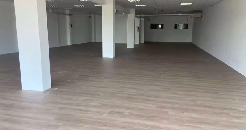 Sala comercial com 3 salas para alugar na Rodovia Virgílio Várzea, 3111, Saco Grande, Florianópolis