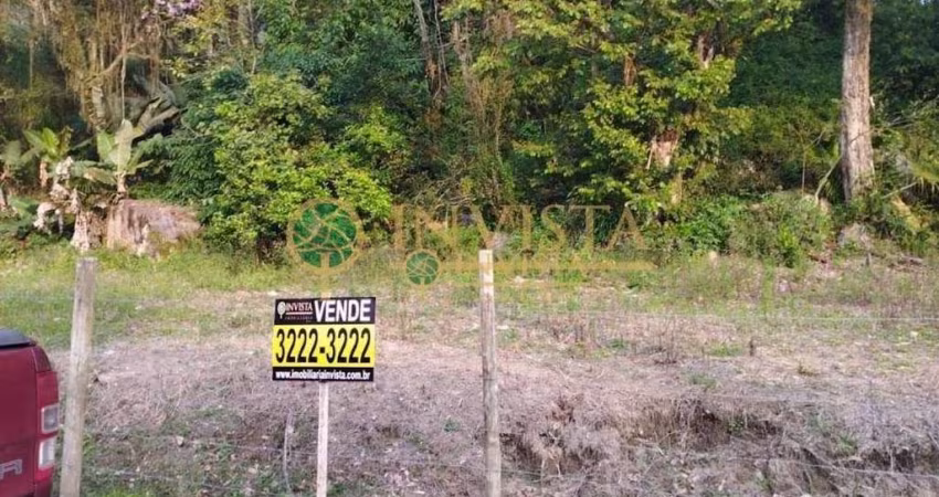 À venda | Terreno com 800m² - Vargem Pequena.