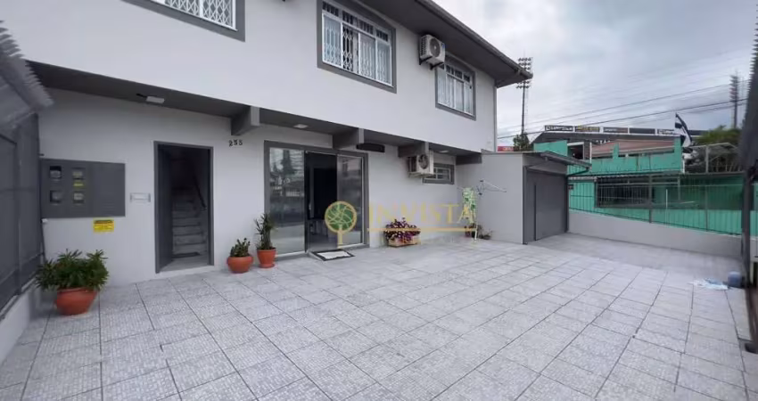 Prédio à venda na Rua Humaitá, 250, Estreito, Florianópolis