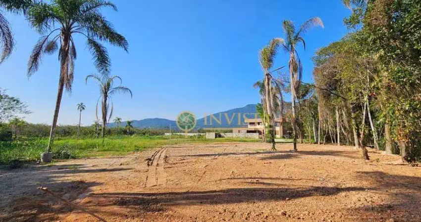 Terreno em condominio fechado com infraestrura de lazer no bairro ratones.