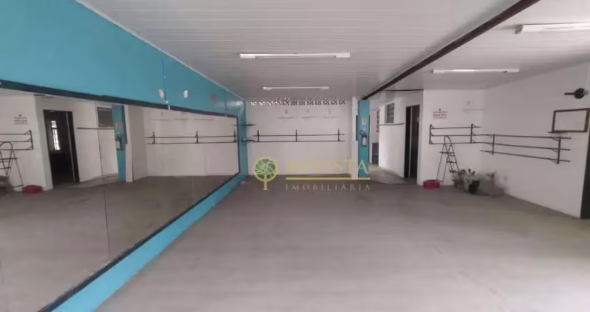 Sala (sobreloja) comercial com 300m² de área privativa