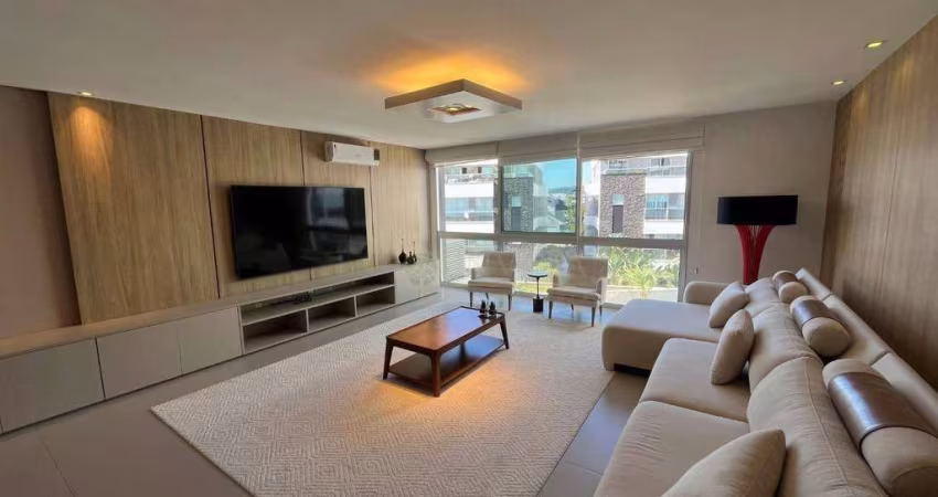 À venda | Quay Luxury Home Design, Alto padrão, condomínio clube, 197 m², 3 quartos e 2 vagas de garagem - Jurerê Internacional, em Florianópolis.