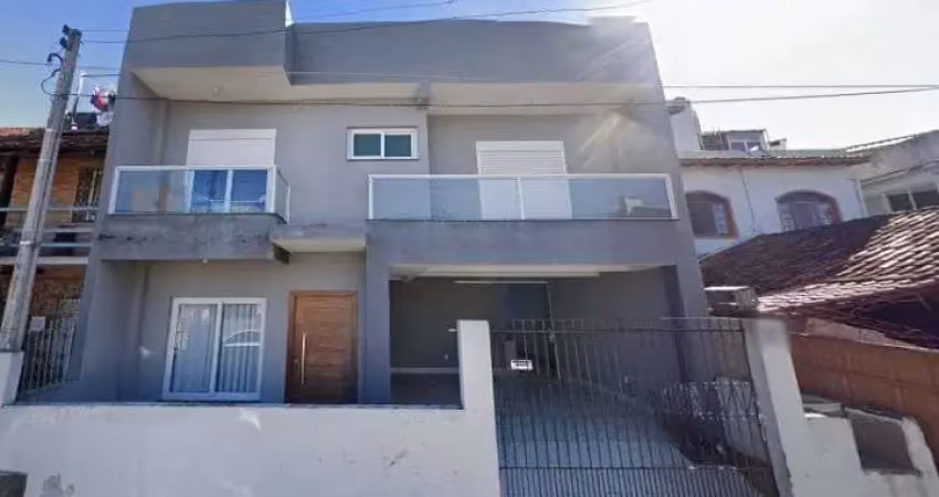 À venda | 175 m², 2 andares, 3 quartos e 2 vagas - balneário do estreito, em florianópolis.