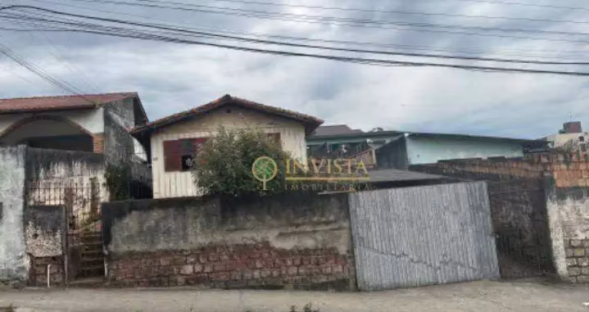 À venda | terreno de 500m², escritura e viabilidade - capoeiras.