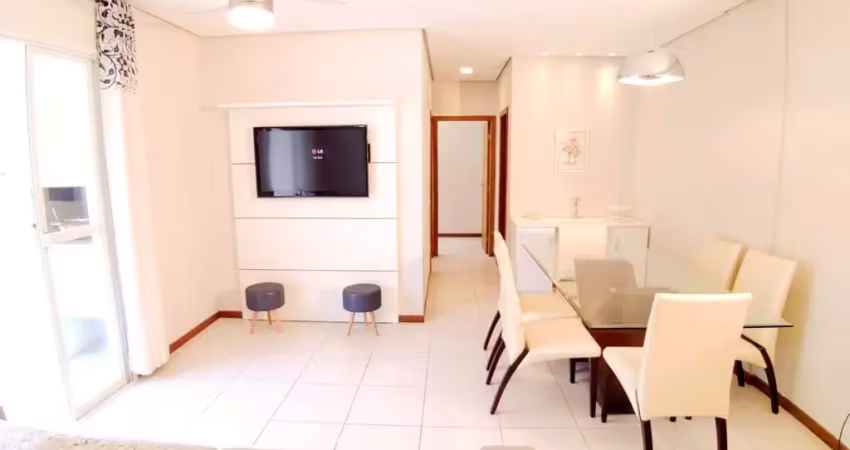 À venda com 2 quartos e sacada com churrasqueira - canasvieiras, florianópolis.