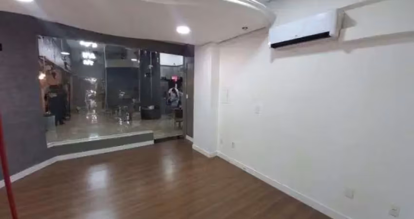 Loja comercial com 40m² - locação no centro de florianópolis.