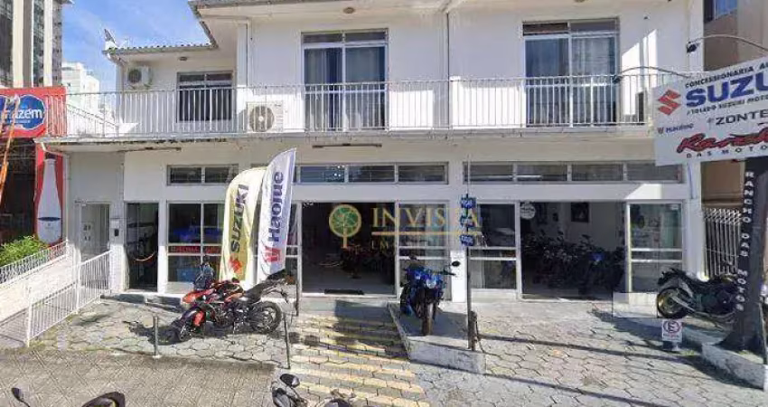 Prédio comercial para locação no bairro kobrasol! 2 pavimentos, 6 salas, 3 vagas de garagem e 5 banheiros.