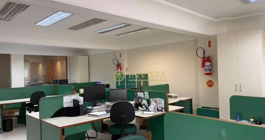 Sala comercial com 120m² - à venda no centro de florianópolis.