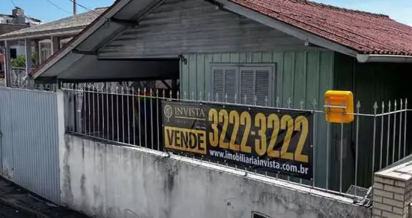 Terreno à venda na Rua Vidal Gregório Pereira, 700, Estreito, Florianópolis