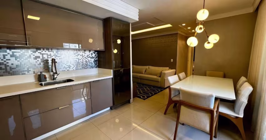 Exclusivo - À venda no bairro Kobrasol! Andar alto, 88m², sacada com churrasqueira, 2 quartos sendo 1 suíte e 1 vaga de garagem.