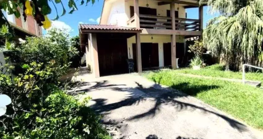 À venda | condomínio fechado, 229 m², churrasqueira, 3 quartos e 3 vagas de garagem - praia dos ingleses, em florianópolis.